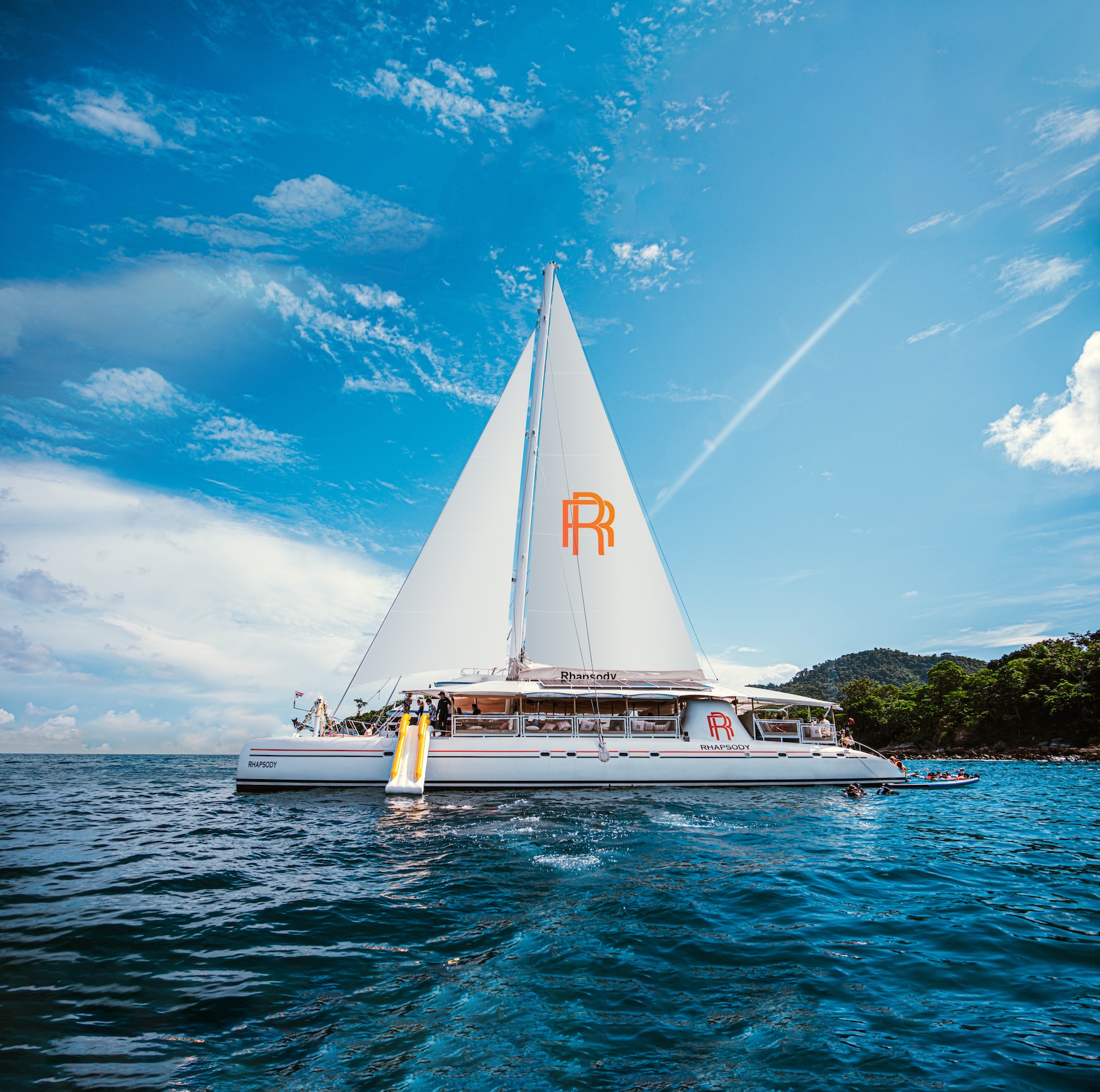PHUKET : RHAPSODY BOAT CLUB BANANA BEACH -CORAL-RACHA